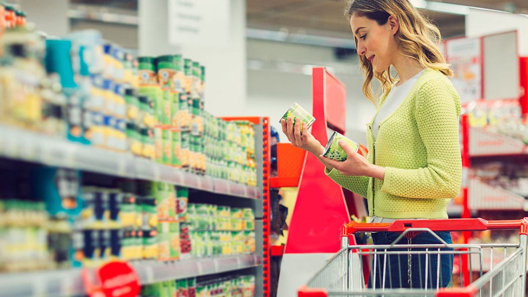 Purchase of products in the supermarket: 8 tips to help you save money