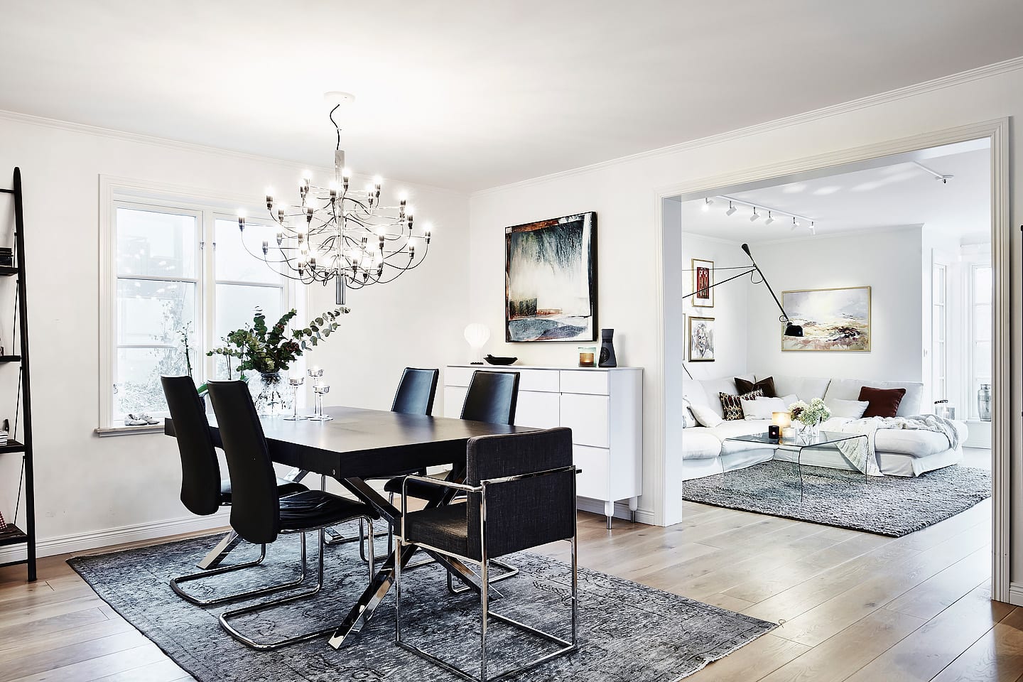 Scandinavian style in the interior: 5 obligatory things
